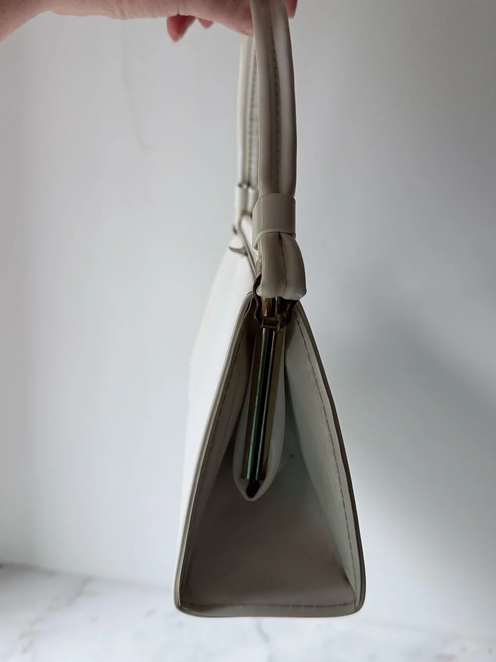 Vintage Classic White Top-Handle Women's Bag by Aetna USA.